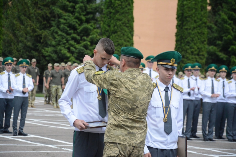 У Хмельницькому відбувся другий випуск ліцеїстів-прикордонників