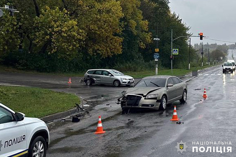 Аварія у Хмельницькому: травмувався водій