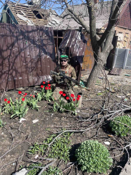 «Матусь, вирушаю… Ти, рідна, мусиш розуміти…» - історія хмельничанина Василя Ільєва, який загинув у 24